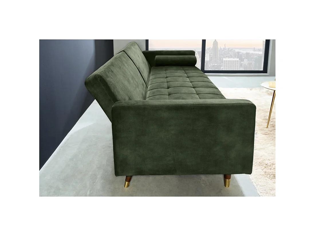 Geradliniges Sofa ATELIA in dunkelgrün, umwandelbar – Design-Schlafsofa aus Samt mit Massivholzgestell