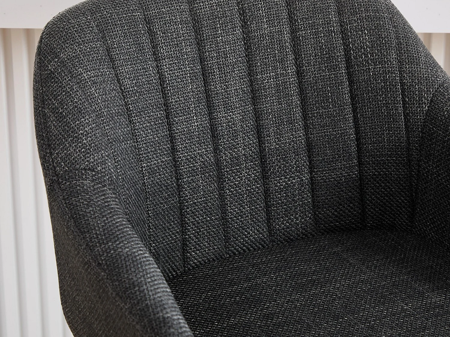 Tabouret de Bar avec Dossier et Accoudoirs - Pieds en Chêne, Assise en Lin - Hauteur Fixe 75 cm - Idéal pour Comptoir, Îlot de Cuisine, Bar