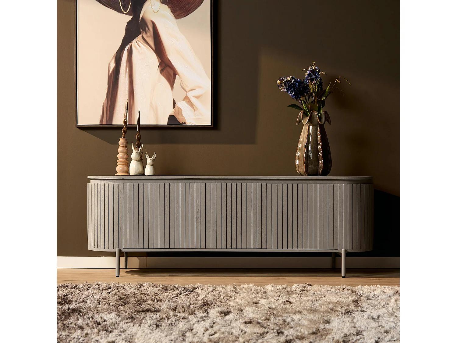 Meuble TV bois gris rainuré ovale 3 portes CALERO