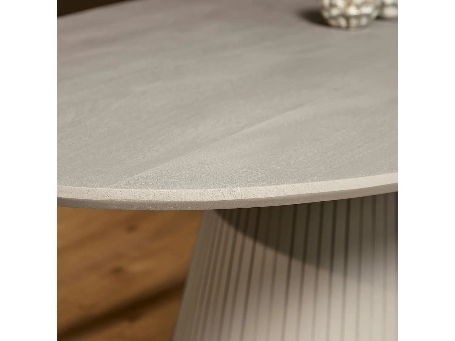 Table ovale bois gris à pied rainuré 210 cm CALERO