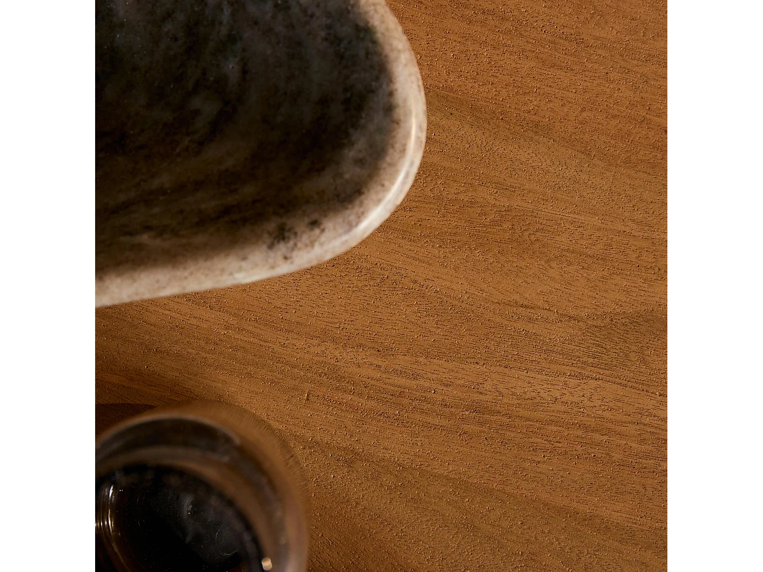 Table ovale bois à pied rainuré 240 cm CALERO