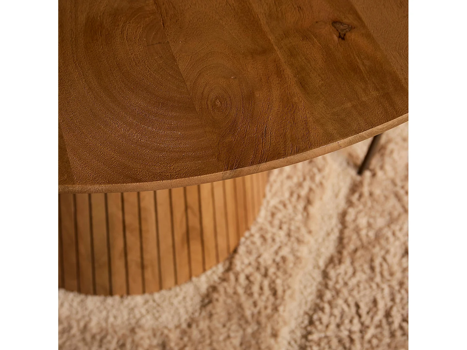 Table ronde bois à pied rainuré Ø130 cm CALERO