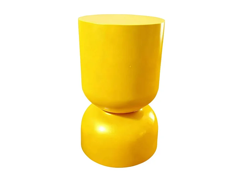 Bout de canapé en résine jaune brillant Ø31 cm - Tilda