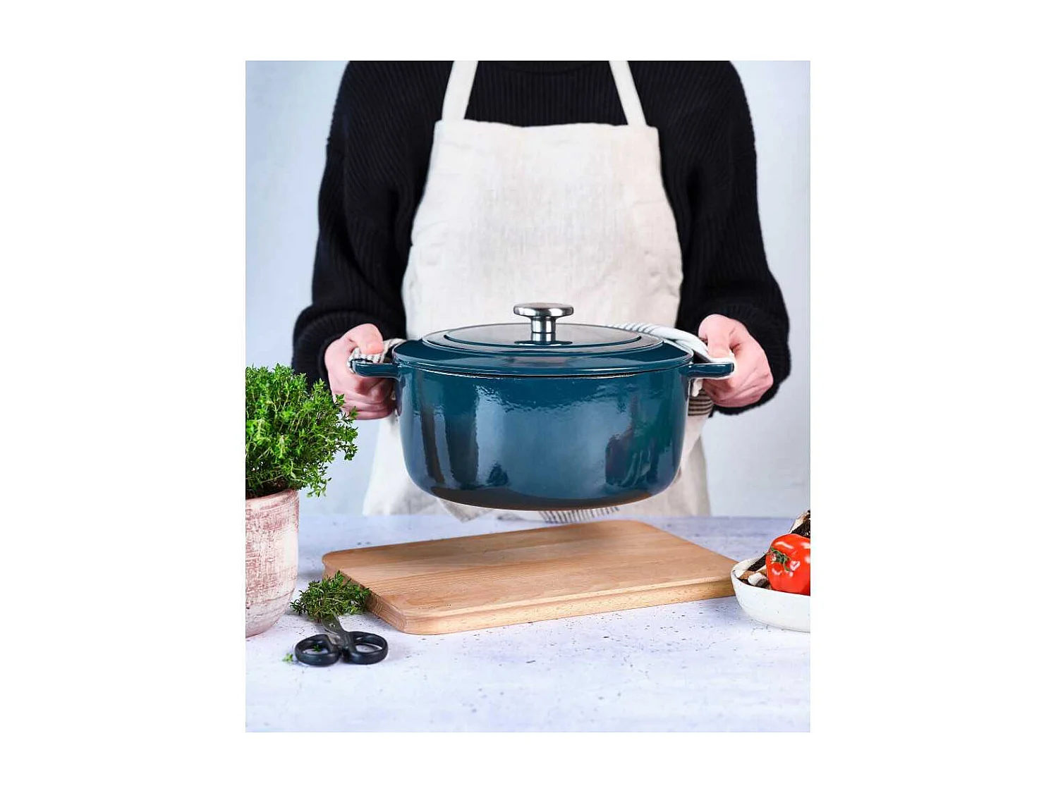 Emaliowany garnek żeliwny COSY & TRENDY FONTESTIC Ø28 cm 6,15 L na wszystkie rodzaje kuchenek, indukcja Głęboki niebieski