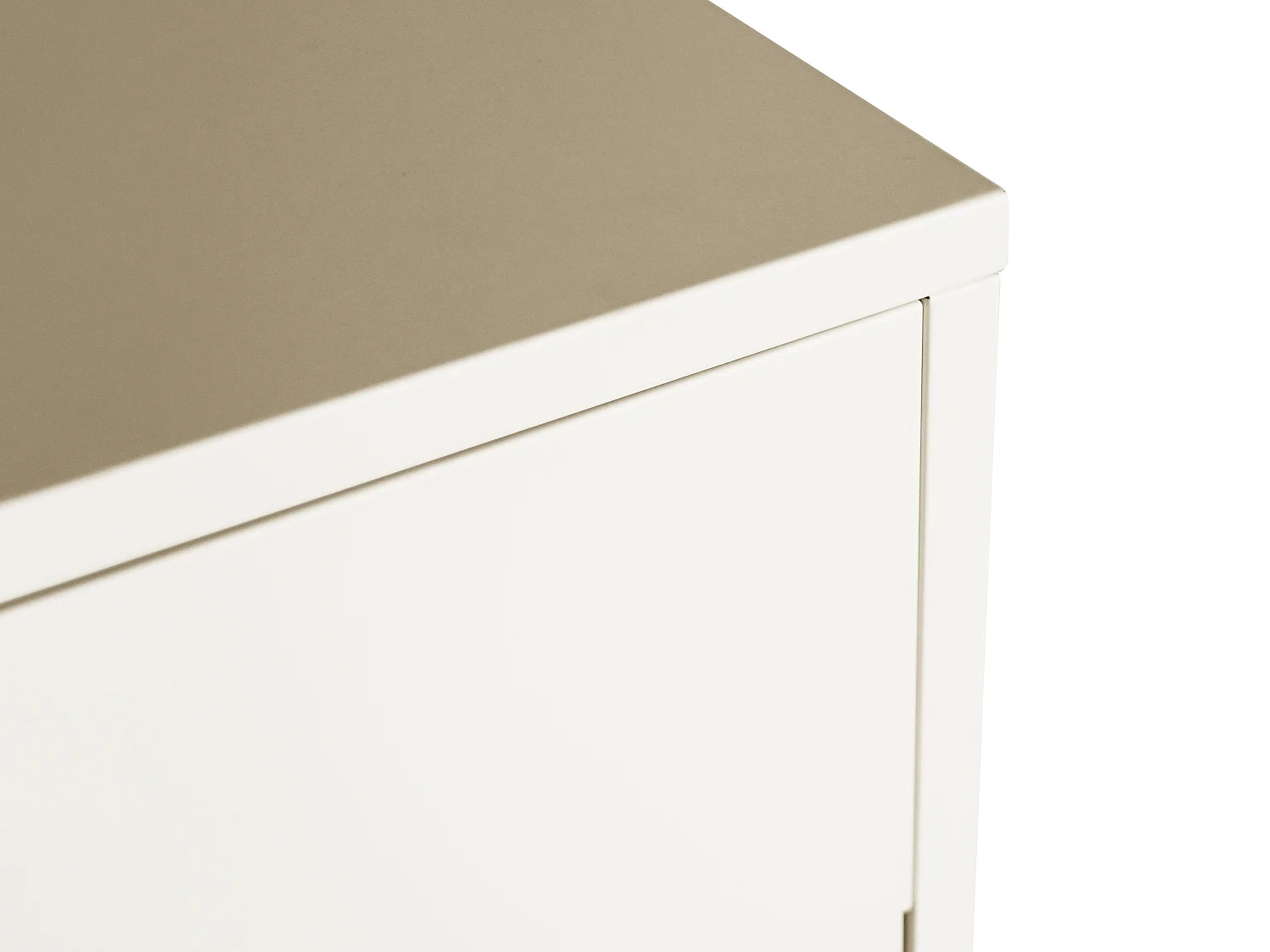 Buffet avec 2 portes et 3 tiroirs en métal et verre trempé cannelé - Beige et doré - ZAVEYRA