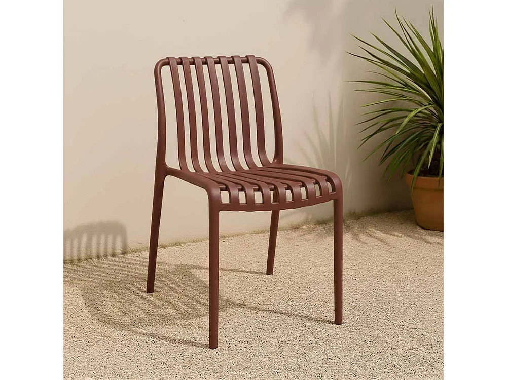 Chaise d'extérieur Iside en plastique résistant, modèle confort haut de gamme, marron