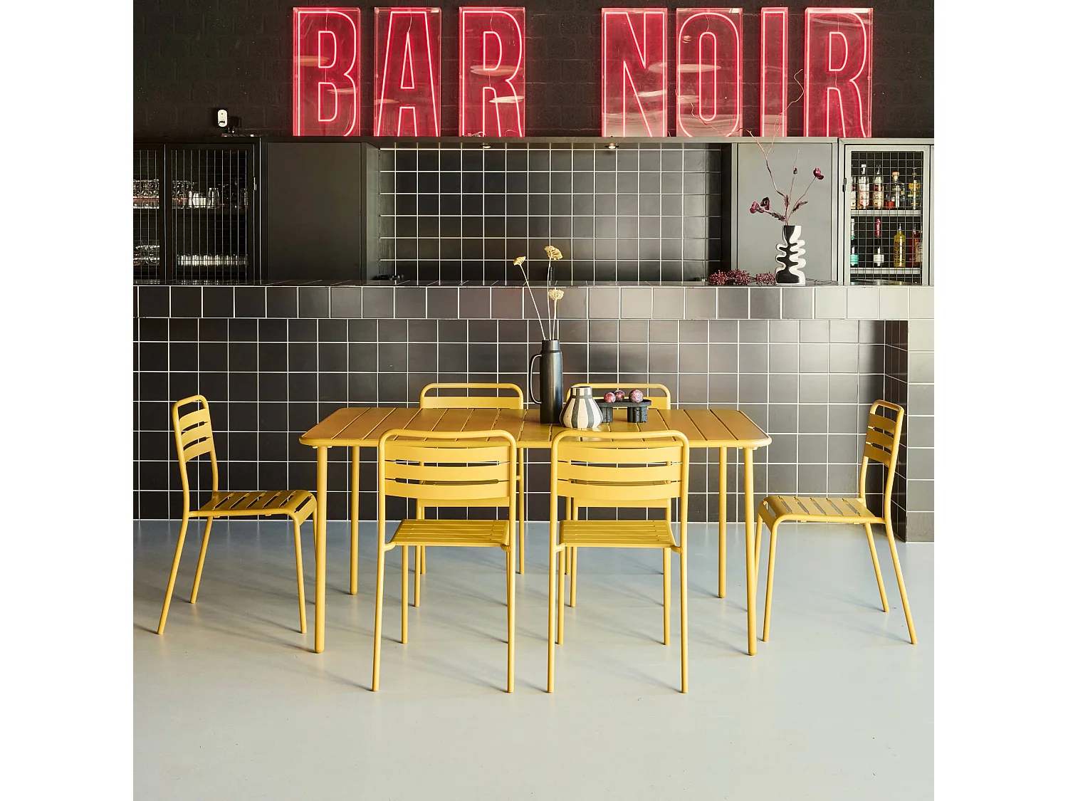 Table de jardin métal + 6 assises ocre Amélia