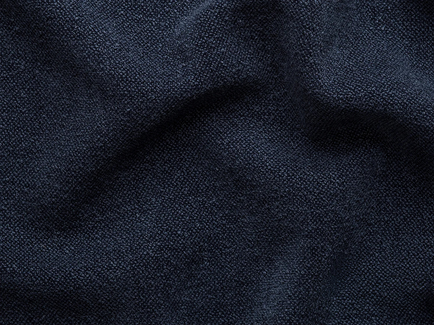 Canapé d'angle gauche en tissu chenille bleu nuit CAMILIO de Maison Céphy