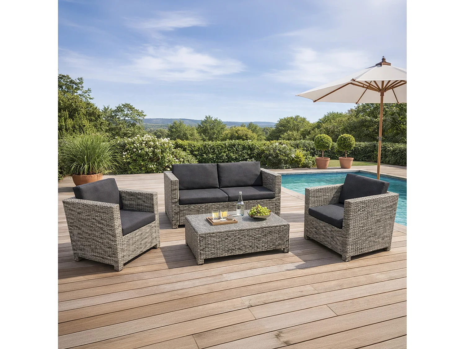 Salon de jardin 4 places en résine tressée gris et noir SOCOTRA