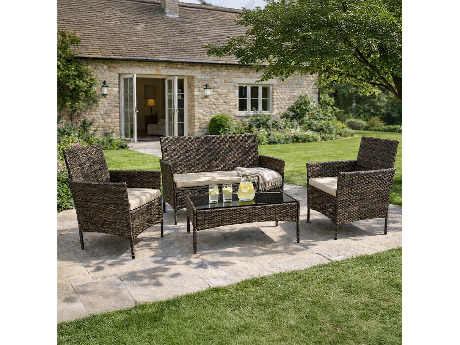 Ensemble de jardin 4 places en résine tressée marron et coussins beige LOOS