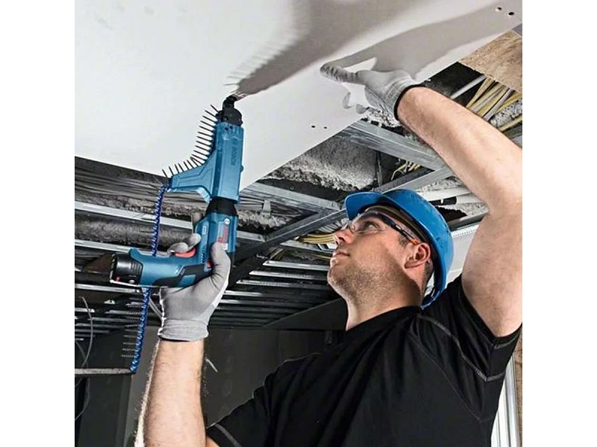 Wkrętarka do płyt gipsowo-kartonowych BOSCH GTB 12V-11 bezprzewodowa, kompaktowa, silnik bezszczotkowy, bateria Li-ion 12V, odłączany magazyn automatyczny