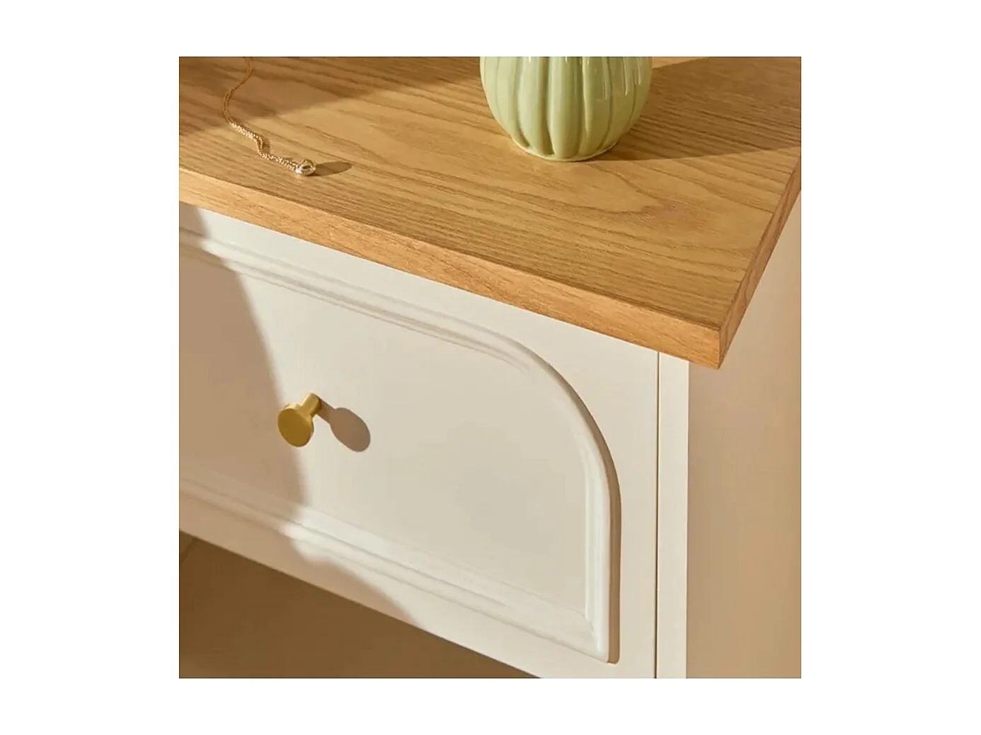 Table de chevet avec un tiroir et deux étagères ouvertes, coloris ivoire - Longueur 45 x Profondeur 30 x Hauteur 67 cm 