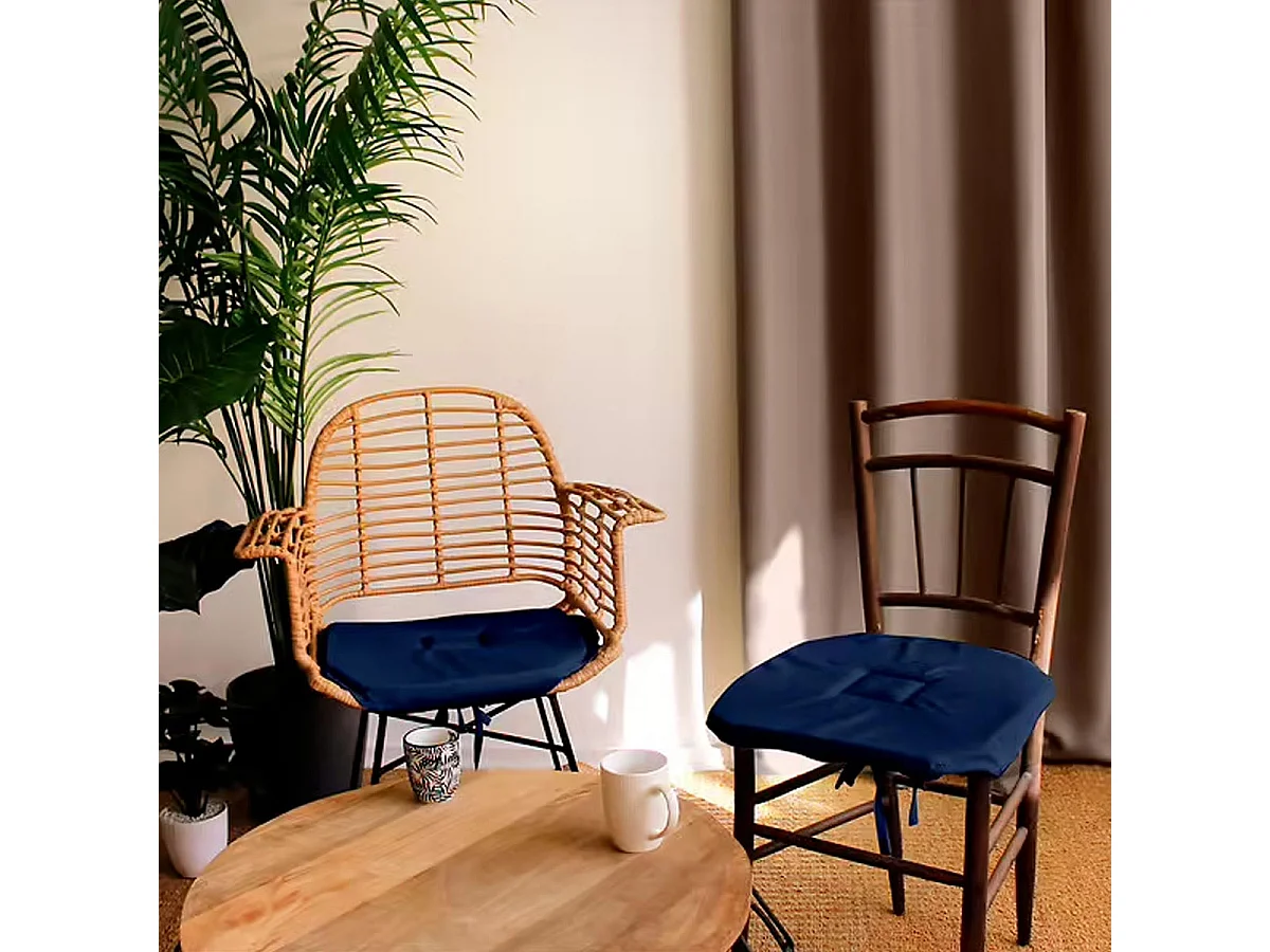 Stuhlkissen mit Klappen und Bändern 40 x 40 cm