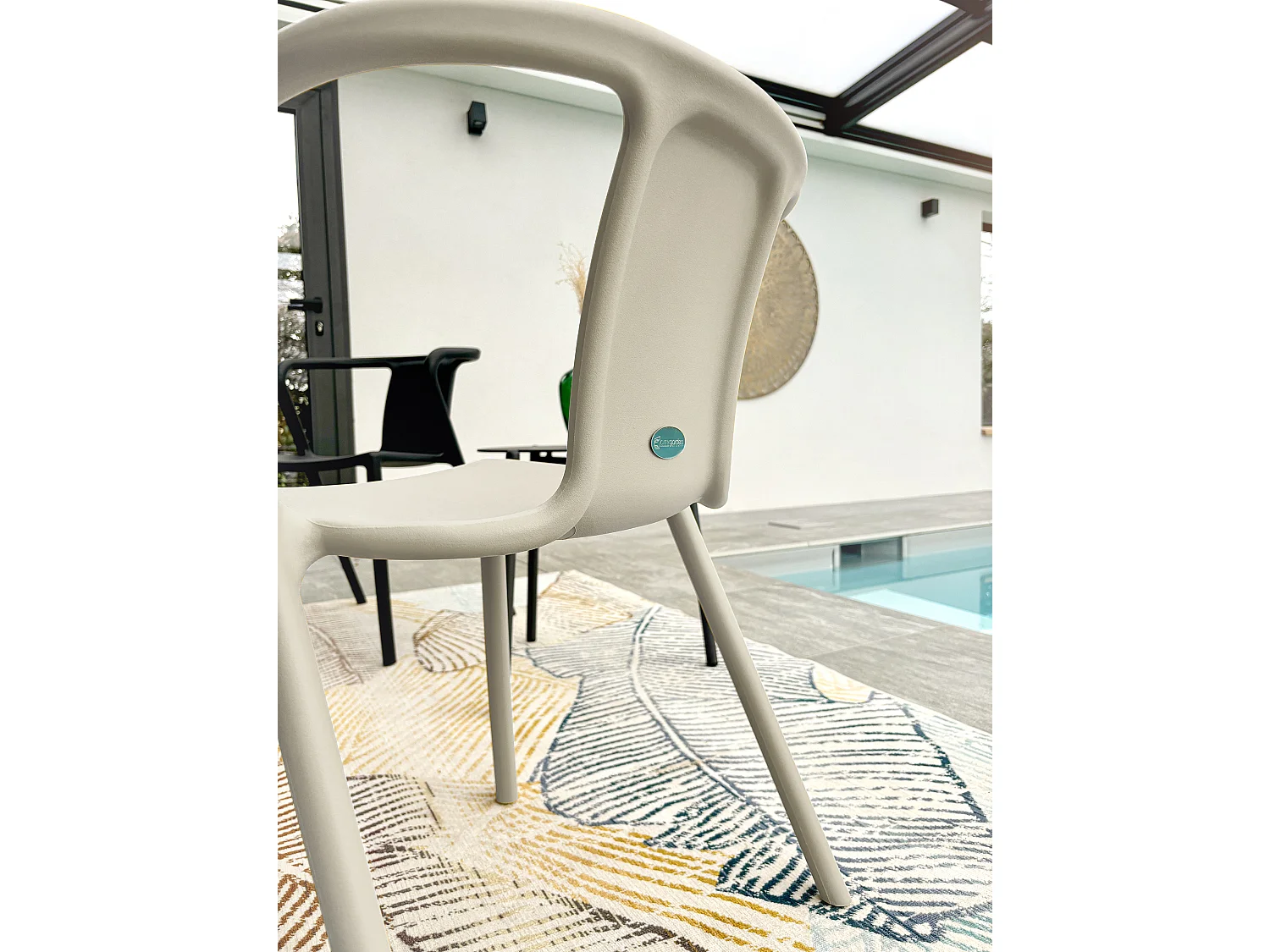 Lot de 2 Fauteuils de Jardin Empilables "Diego" 72cm Sable