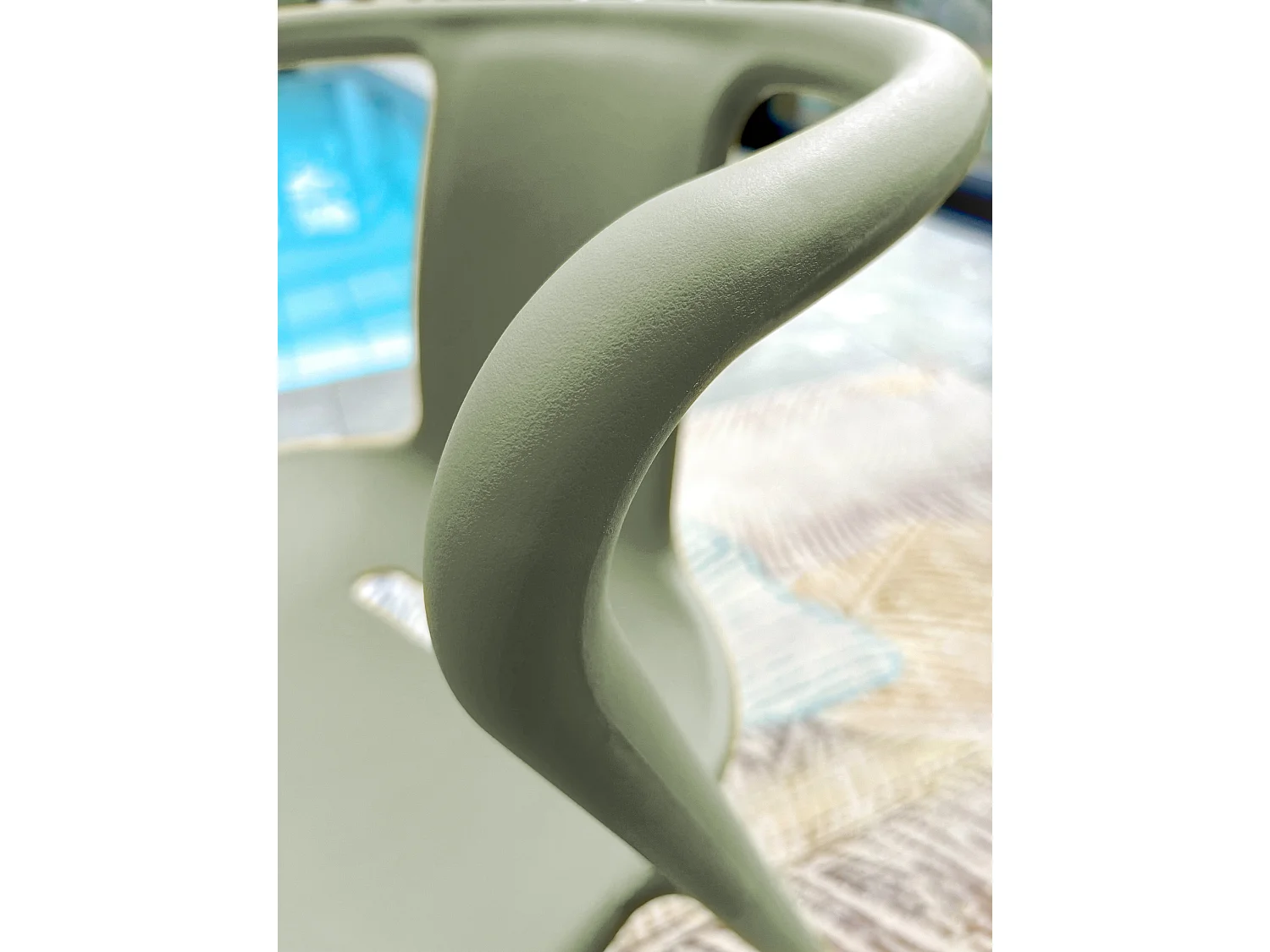 Lot de 2 fauteuils de jardin empilables en Polypropylène - DIEGO