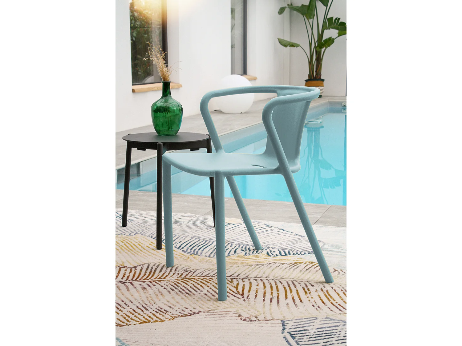 Lot de 2 Fauteuils de Jardin Empilables "Diego" 72cm Bleu Azur
