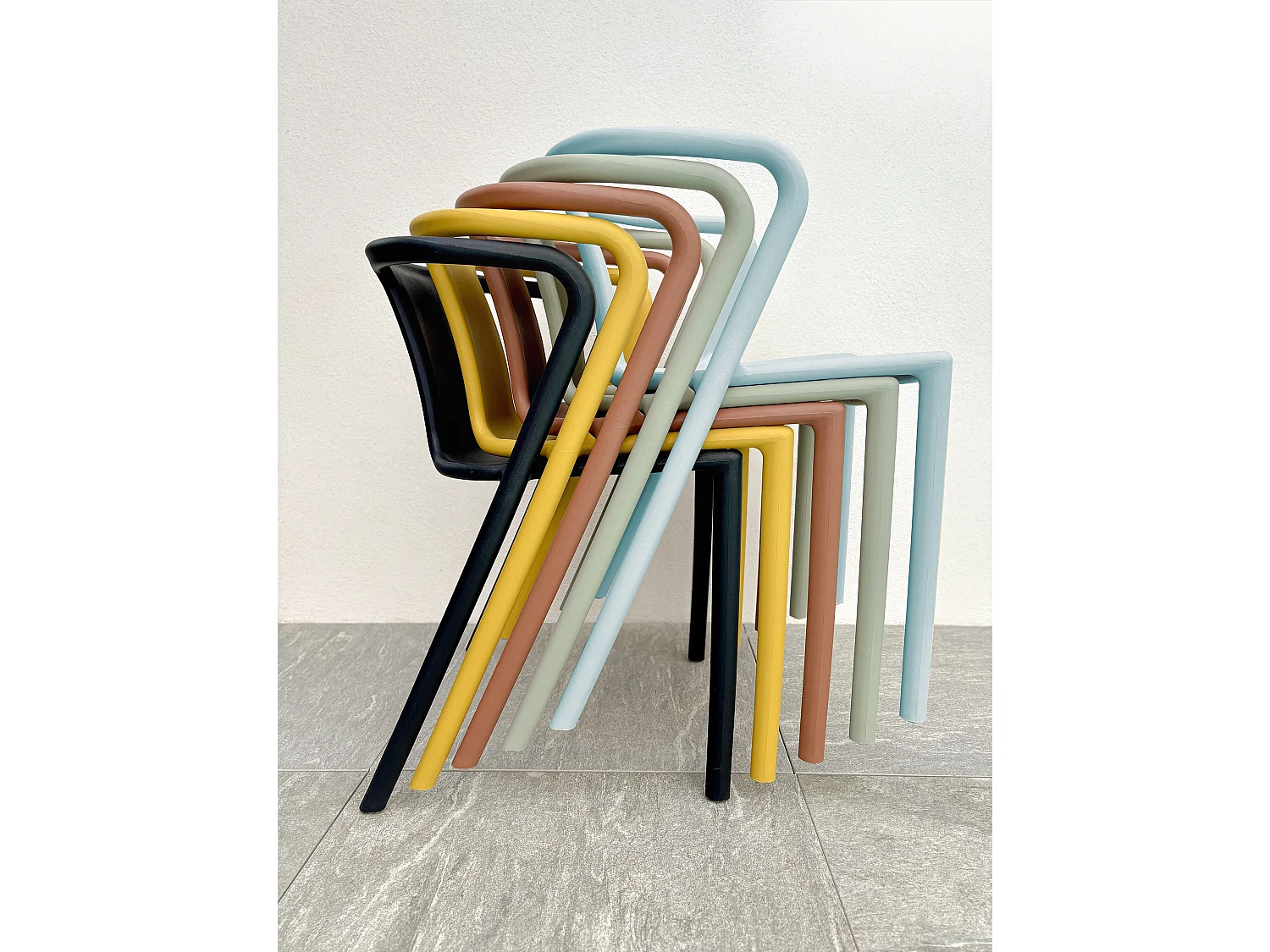 Lot de 2 fauteuils de jardin empilables en Polypropylène - DIEGO