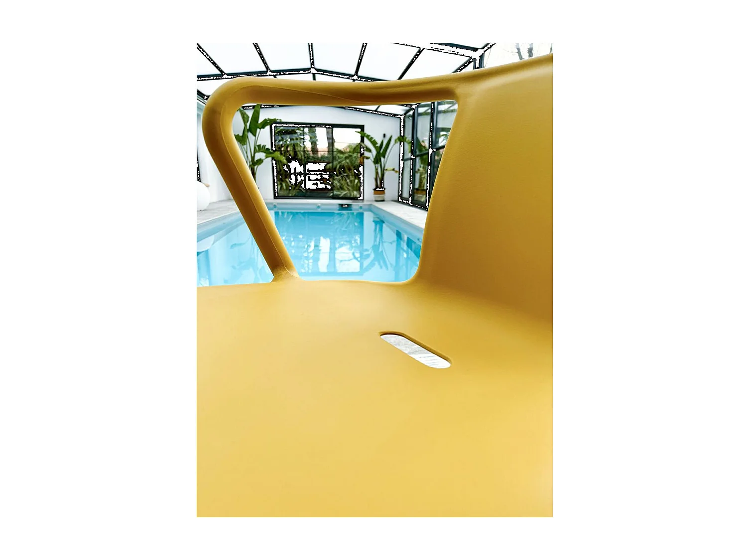 Lot de 2 Fauteuils de Jardin Empilables "Diego" 72cm Moutarde