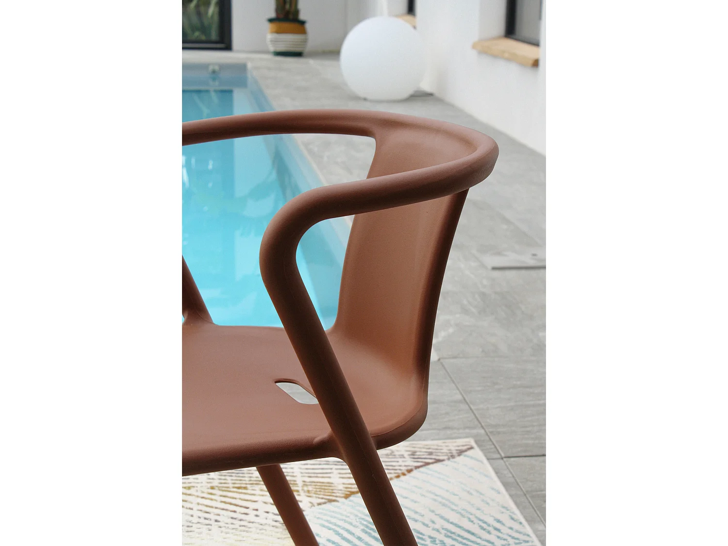 Lot de 2 fauteuils de jardin empilables en Polypropylène - DIEGO