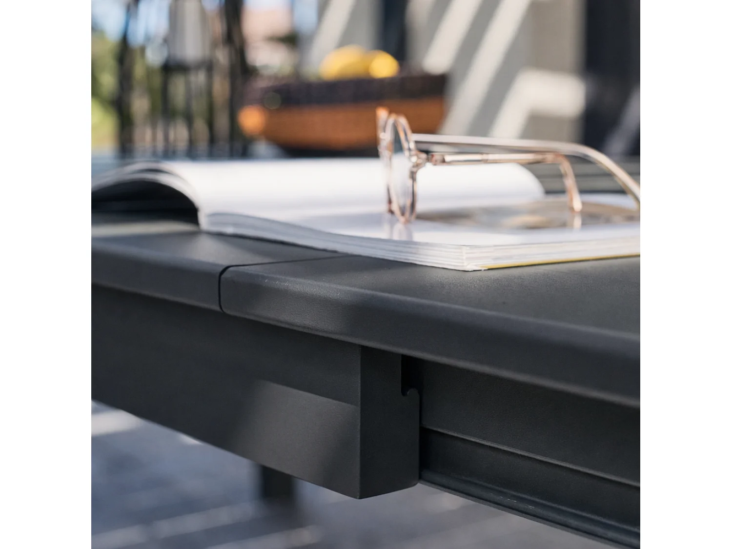 Table de jardin extensible aluminium 12 places anthracite - Karo