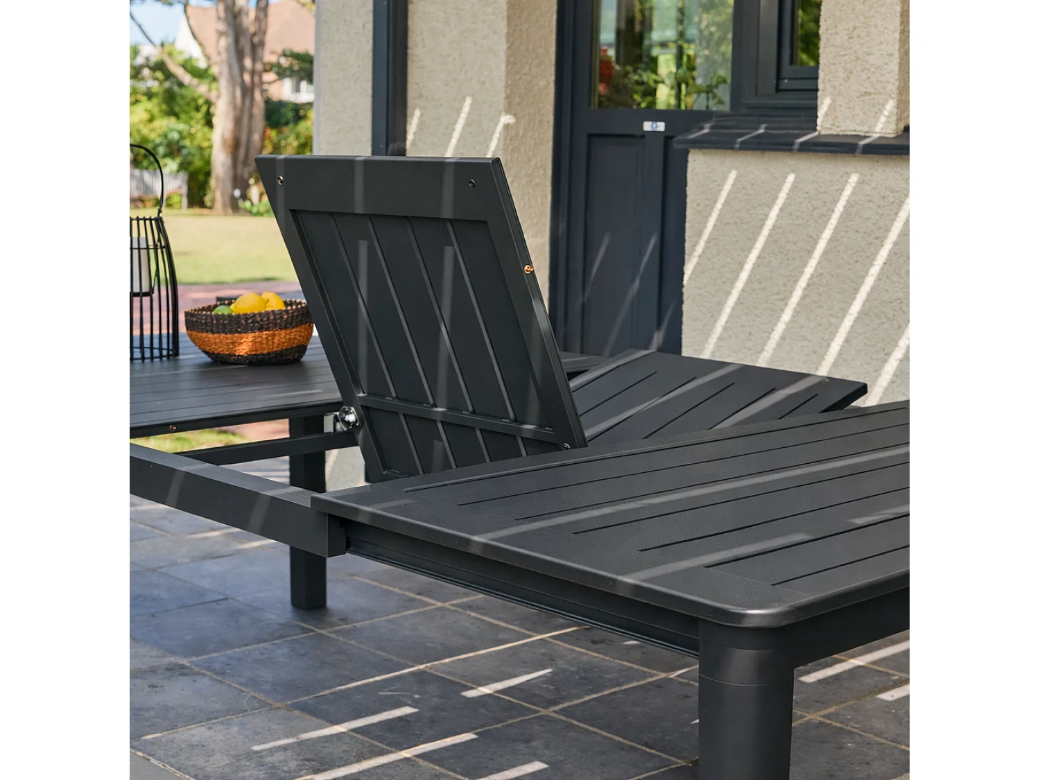 Table de jardin extensible aluminium 12 places anthracite - Karo