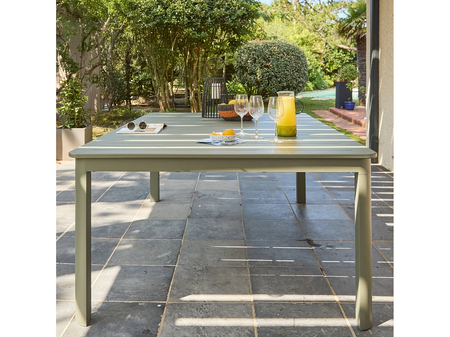 Table de jardin extensible aluminium 12 places kaki - Karo
