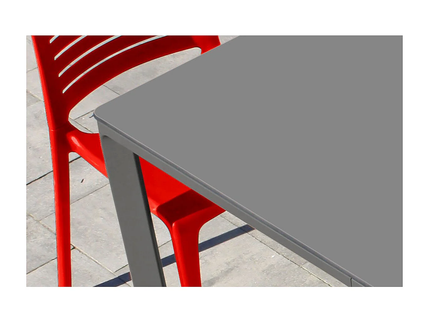 Table de jardin 6 pl en aluminium laqué et peinture Epoxy