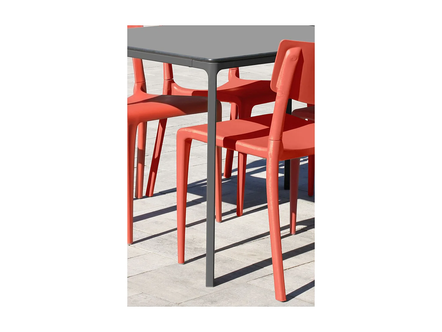 Table de jardin 6 pl en aluminium laqué et peinture Epoxy