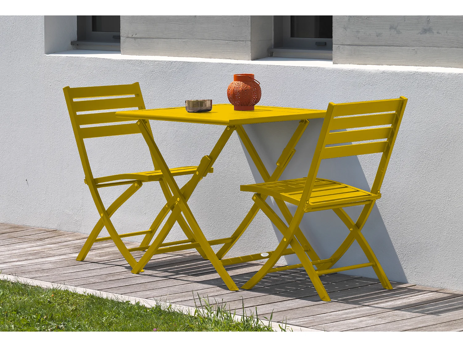 Set mit 2 senffarbenen Gartenstühlen aus Aluminium