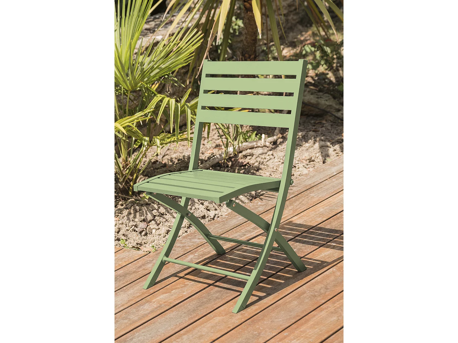 Set mit 2 lagunengrünen Gartenstühlen aus Aluminium