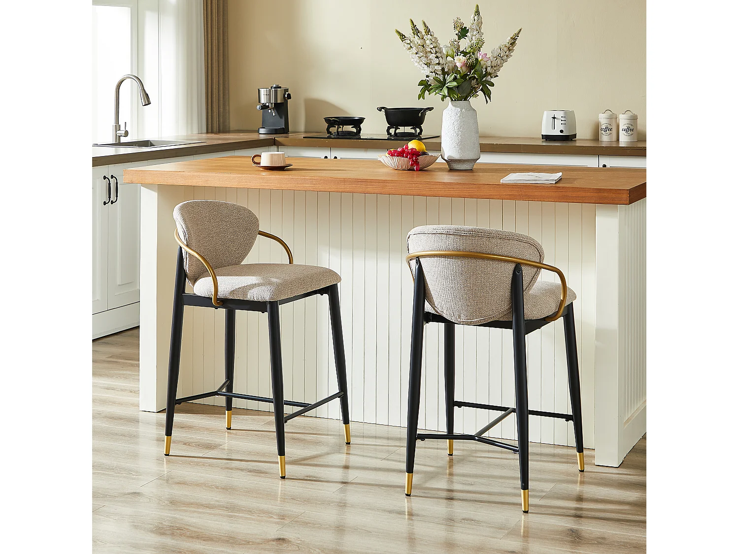 Juego de 2 taburetes de bar en tejido chenilla marrón claro - Patas de metal negro y dorado