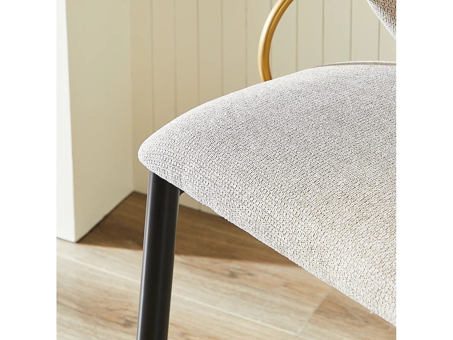 Juego de 2 taburetes de bar en tejido chenilla marrón claro - Patas de metal negro y dorado