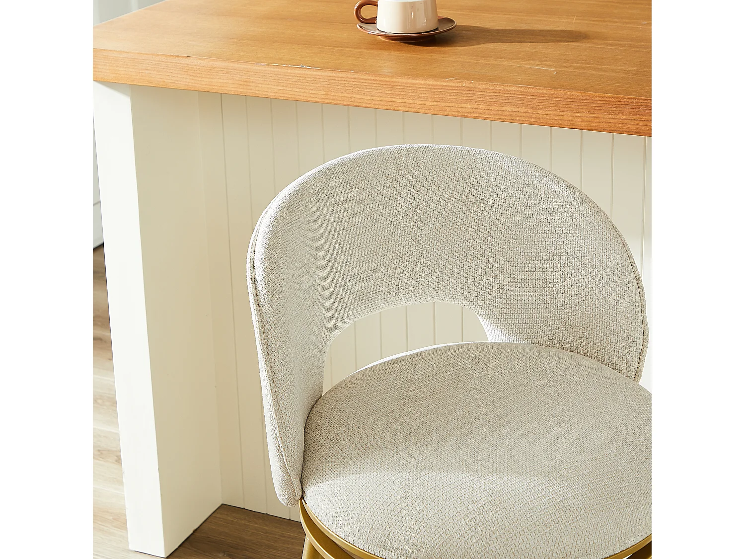 Set van 2 draaibare barkrukken in beige chenillestof - Goudkleurig metalen frame