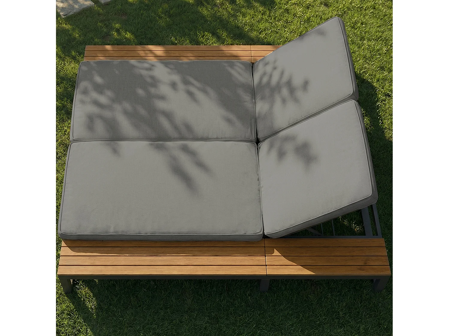 Bain de soleil double d'extérieur - 184 x 159 x 73 cm - Lit de jour avec étagères - dossier inclinable - métal + bois - gris