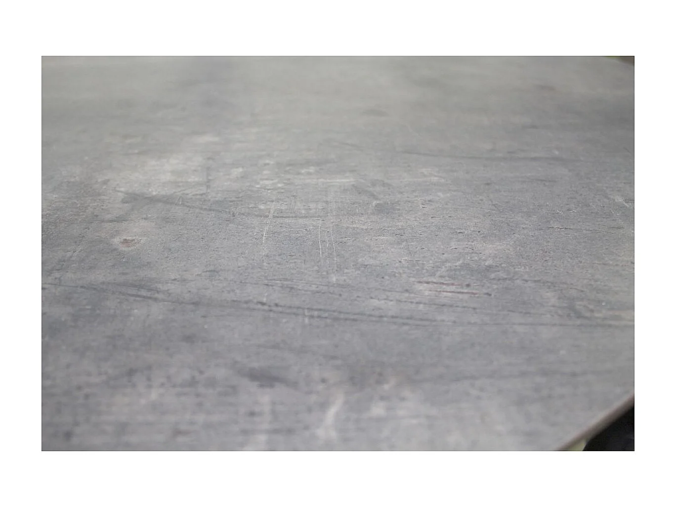 Table de Jardin Ronde "Pilat" 129cm Gris Anthracite