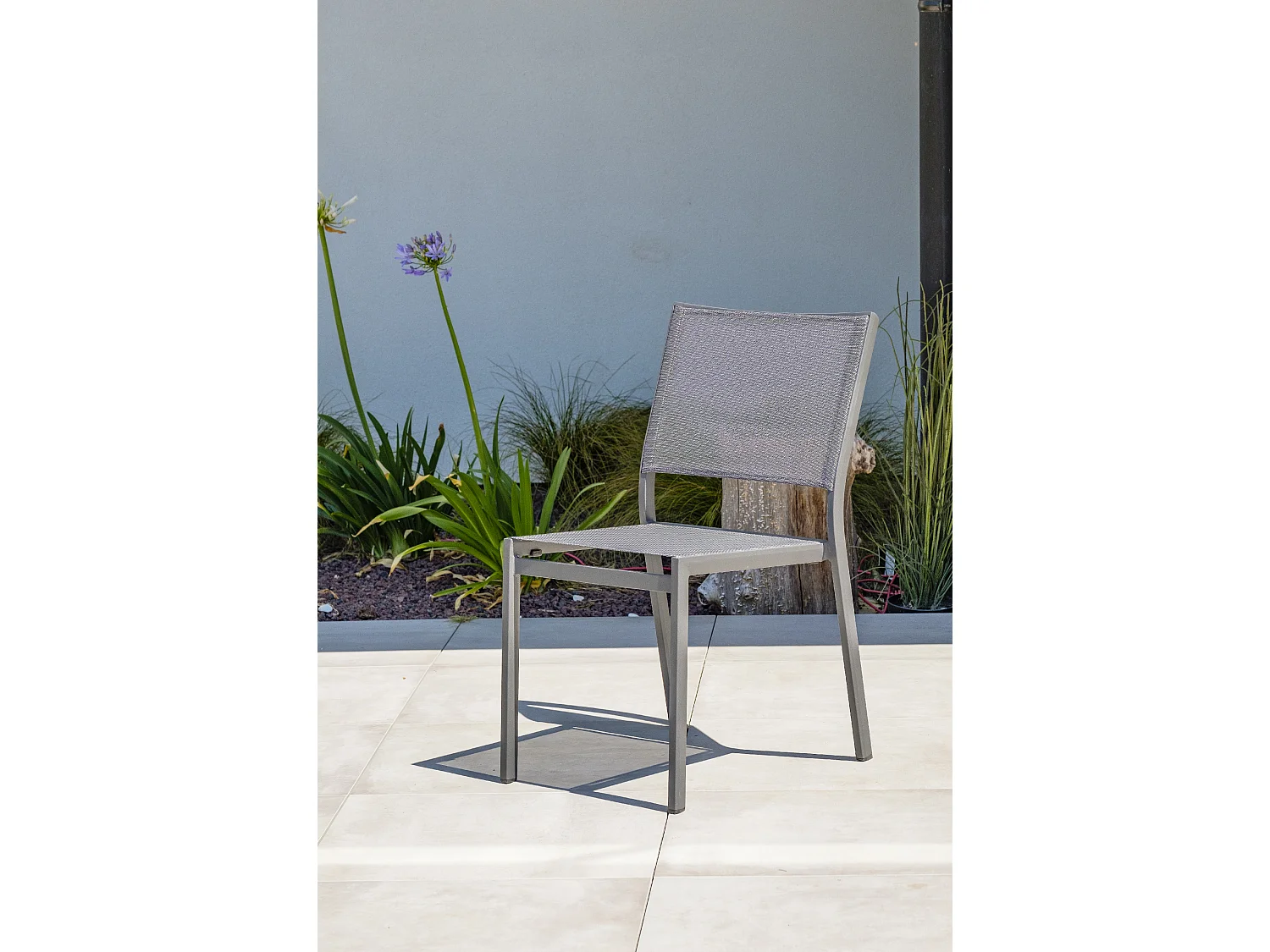 Lot de 2 Chaises de Jardin Empilables "Stockholm" 84cm Gris Anthracite
