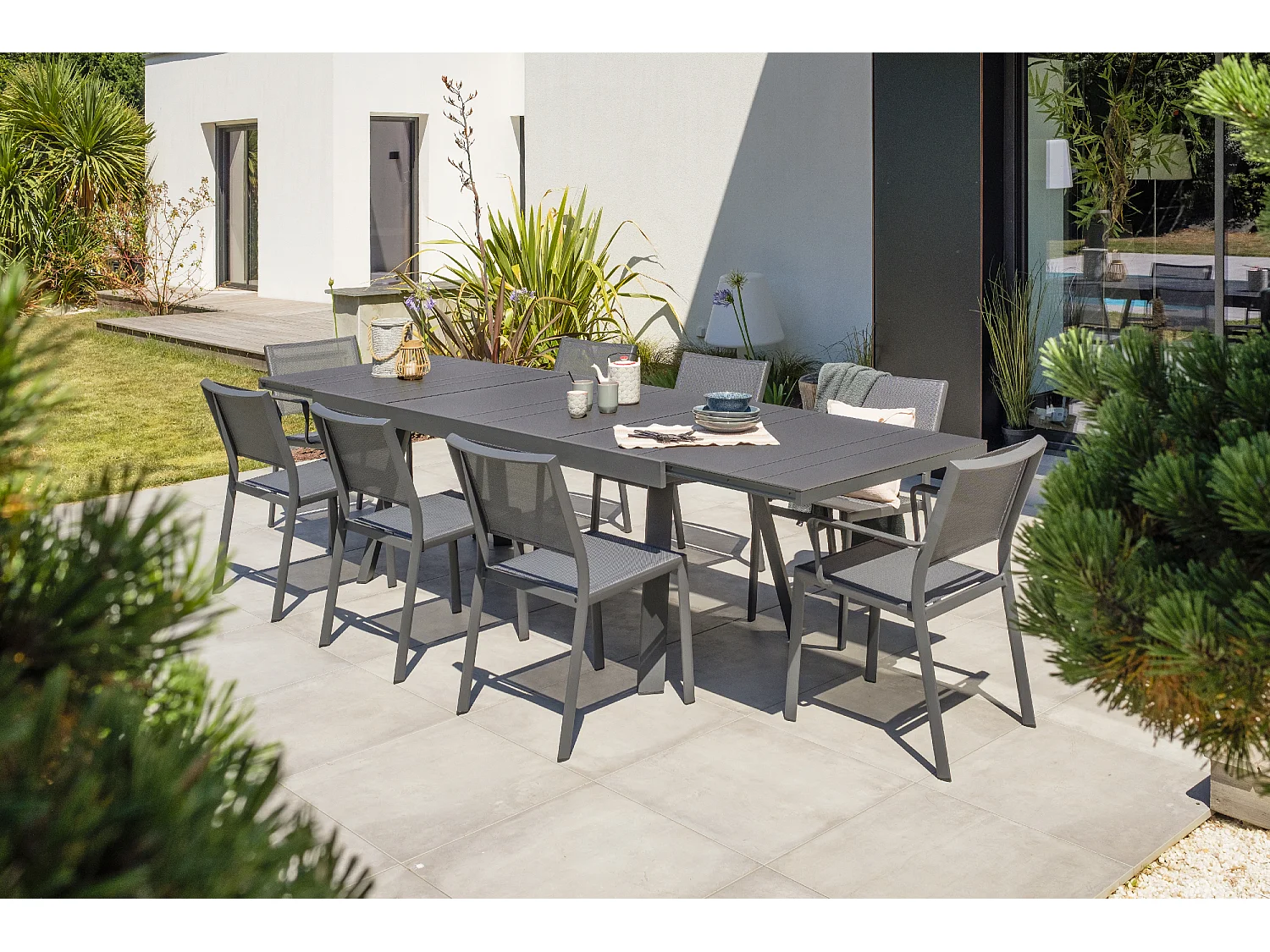 Fauteuil de jardin empilable en aluminium et toile plastifiéee