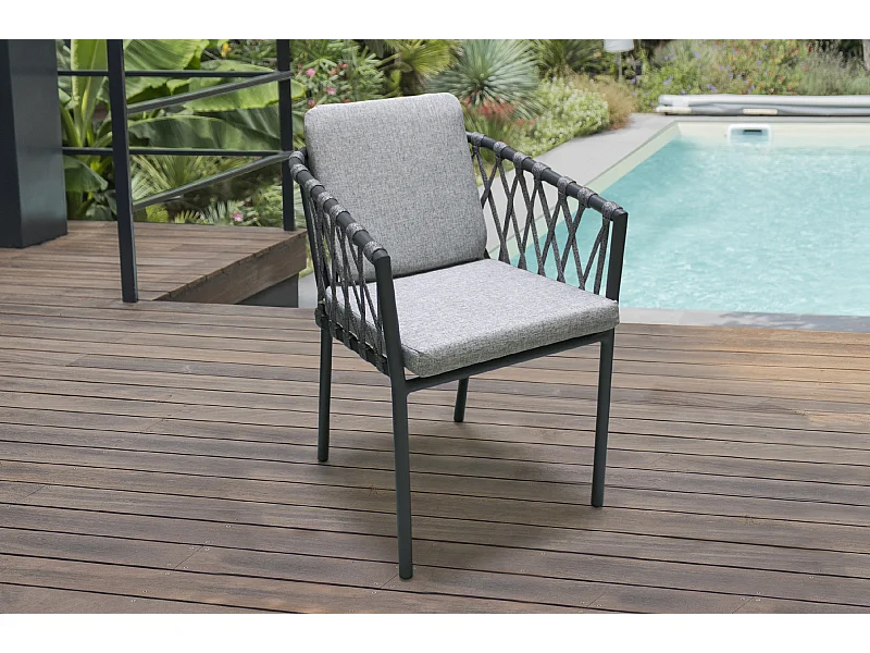 Fauteuil en aluminium et corde