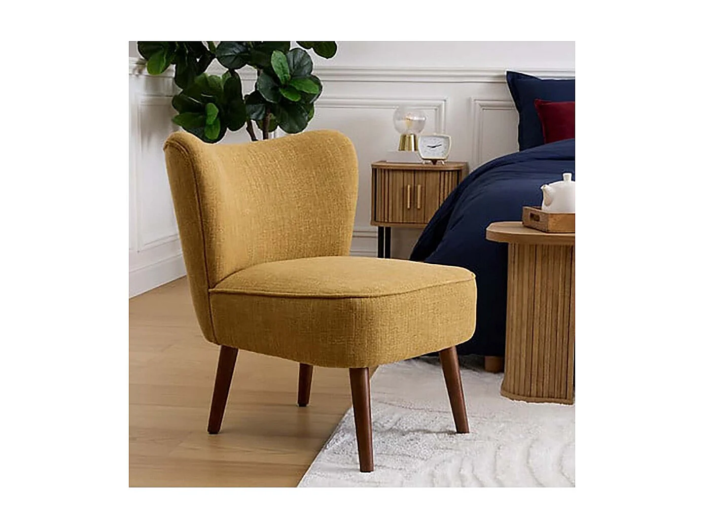 Fauteuil de salon crapaud scandinave avec pieds en bois, coloris ocre - Longueur 57 x Profondeur 69 x Hauteur 72,5 cm