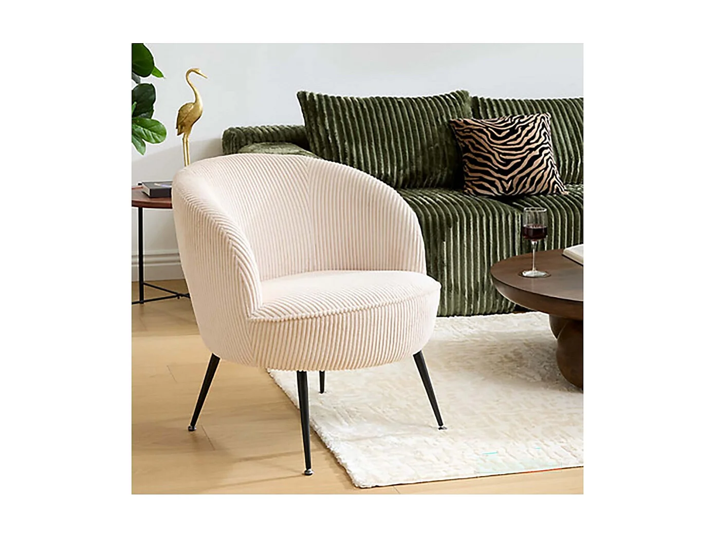 Fauteuil club avec pieds métal noir, coloris Beige - Longueur 63 x Profondeur 69 x Hauteur 71 cm