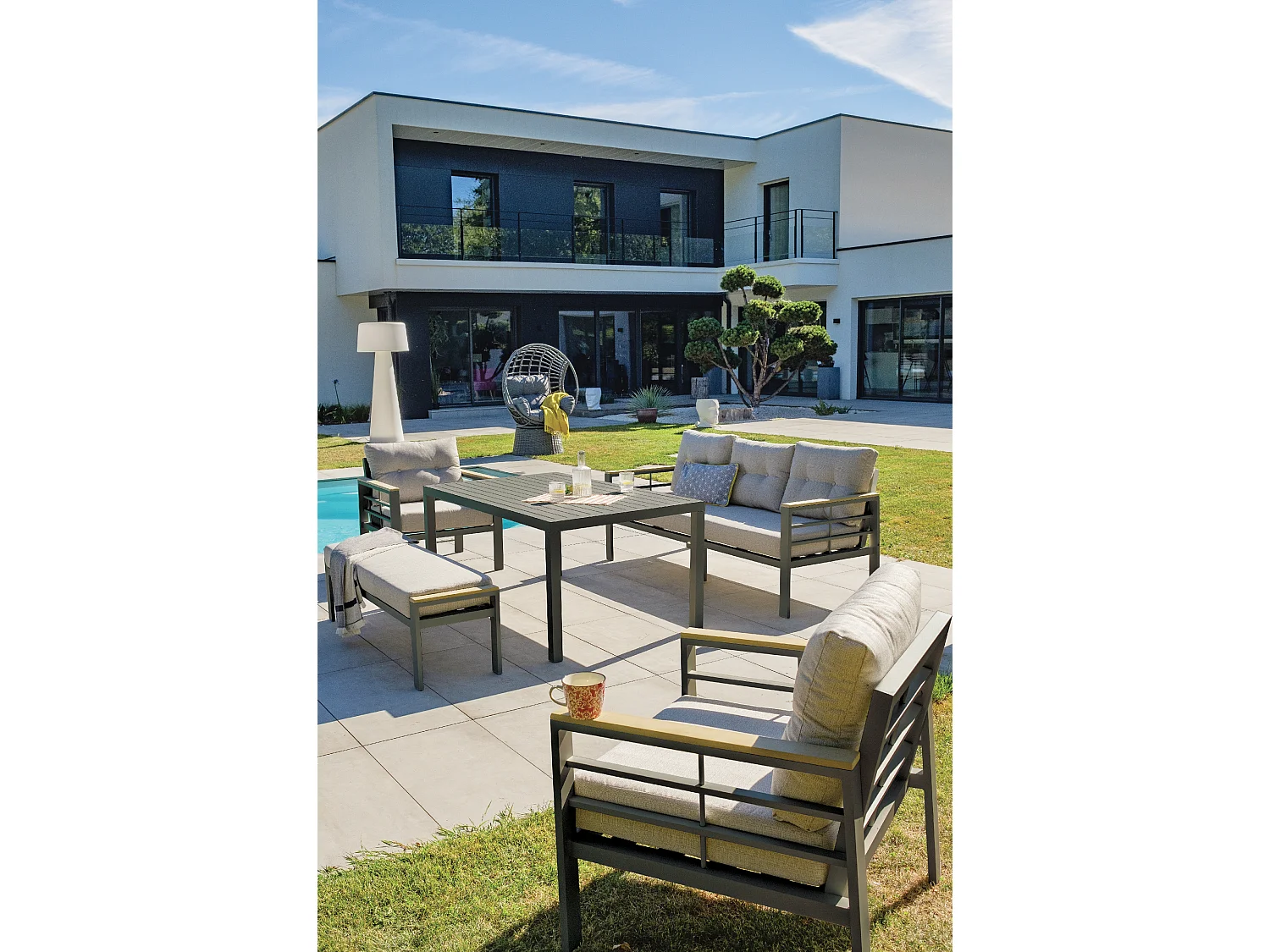 Ensemble Repas de jardin 7 Places "Cayenne" 180cm Gris Anthracite