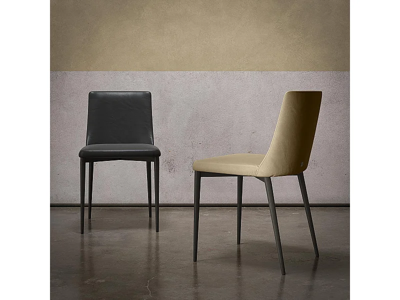 Ensemble de 2 chaises antéa structure gris charbon en cuir éco-cuir gris colombe