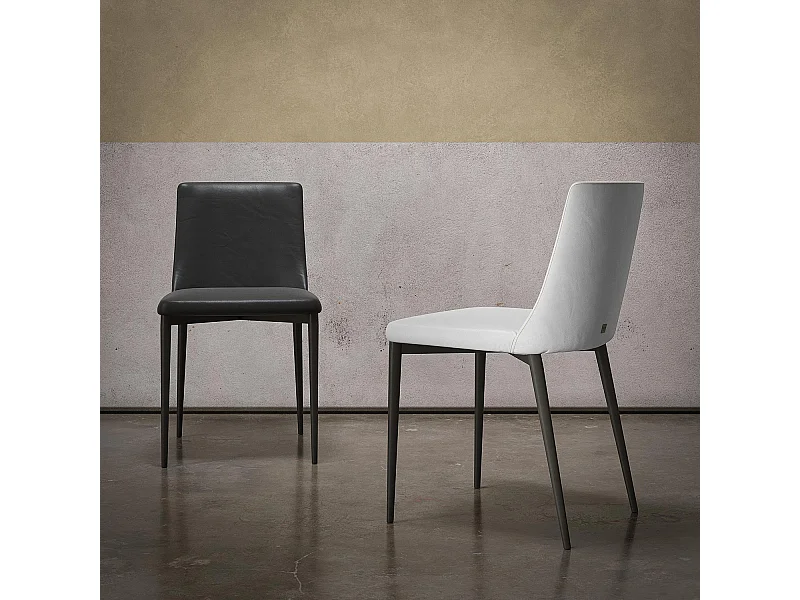 Ensemble de 2 chaises antrée en gris charbon, cuir éco blanc