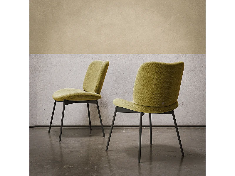 Ensemble de 2 chaises mako - cadre gris charbon, tissu beige moutarde flora