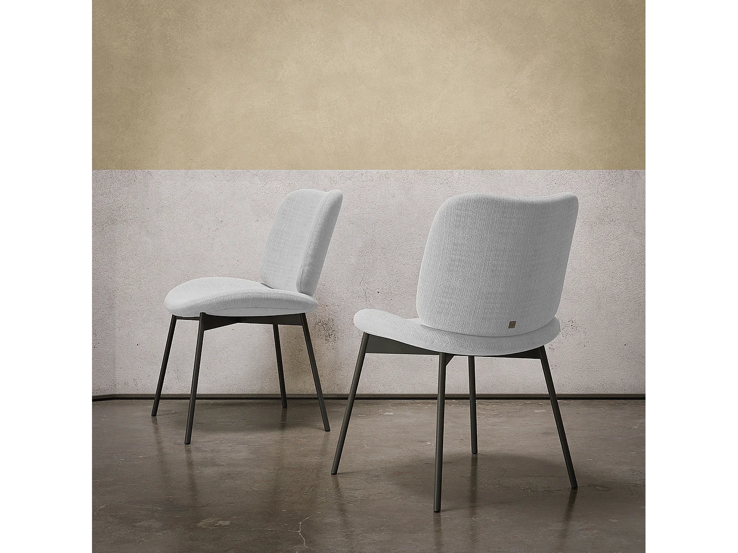 Ensemble de 2 chaises mako - cadre gris charbon, tissu beige blanc flora