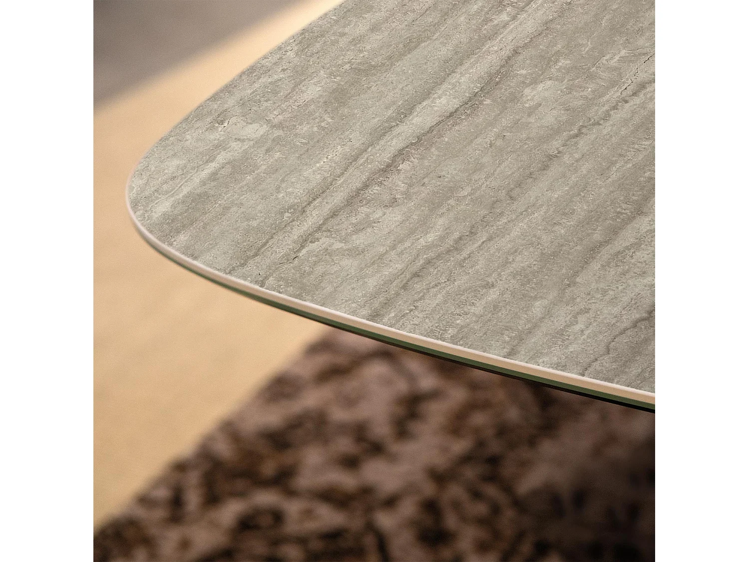 Travertijnlint vaste tafel - antracietgrijs, vat schuin rand, zilveren travertijn steengoed