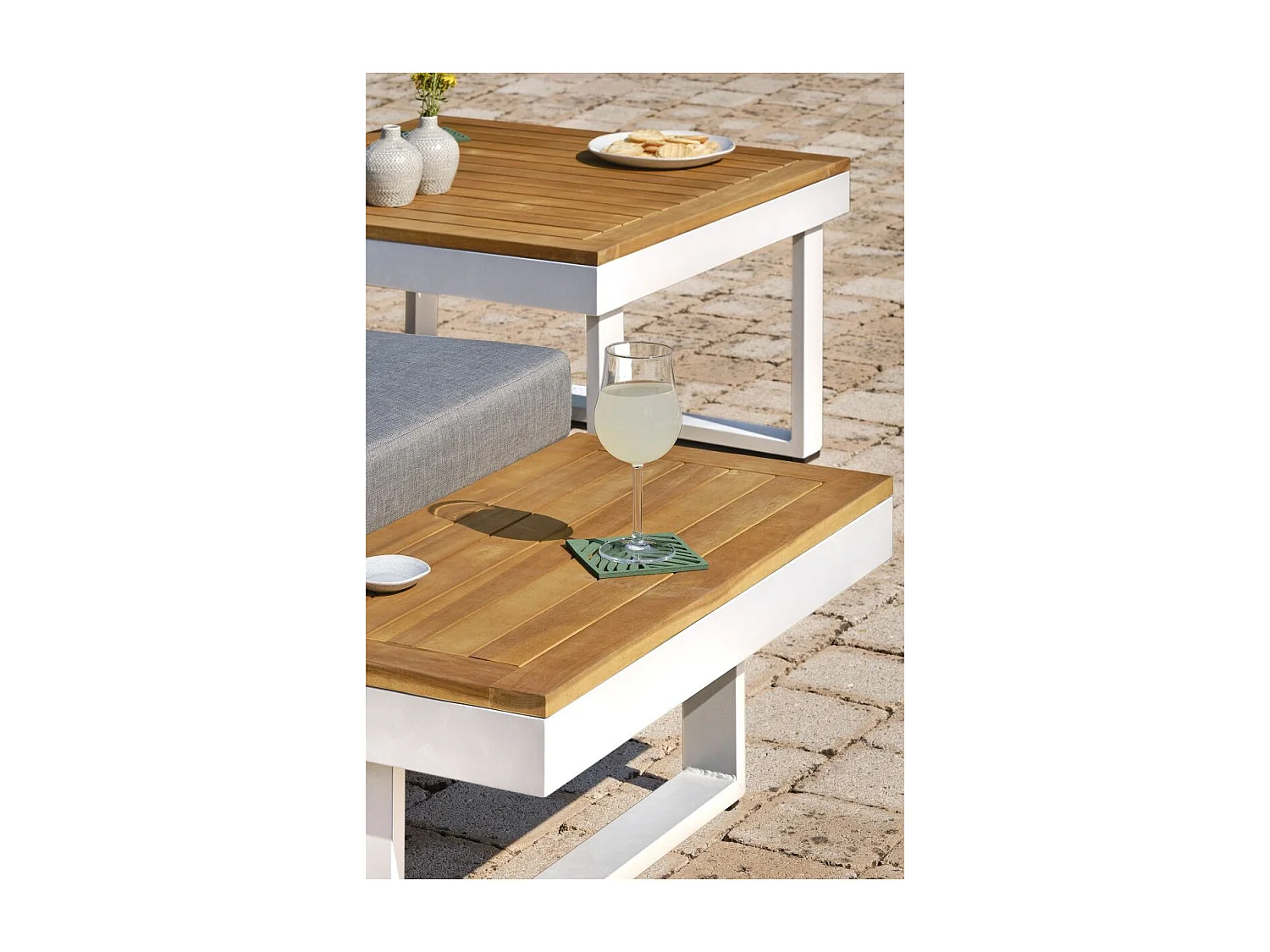 5-Sitzer-Gartenmöbel aus Akazienholz undem Aluminium