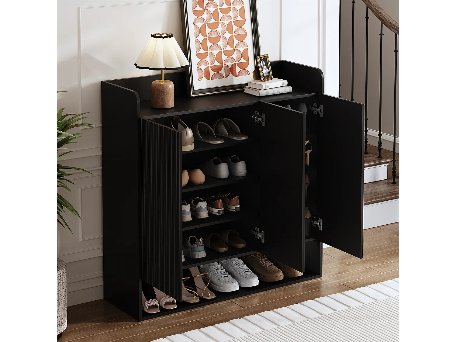 Schuhschrank mit vertikalen Streifen – 110 x 35,5 x 110 cm – mit Spiegel, 2 Türen und Einlegeboden – MDF und Spanplatte – schwarz