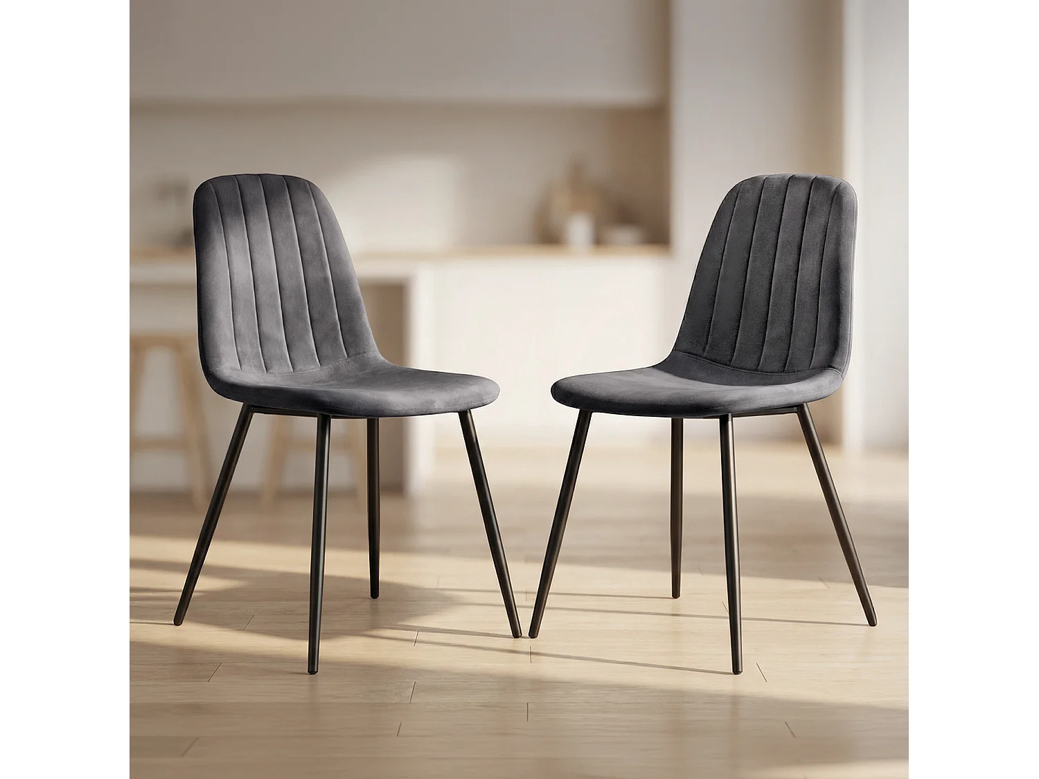 Lot de 2 Chaises en velours matelassées LUMO Graphite Foncé pieds noirs