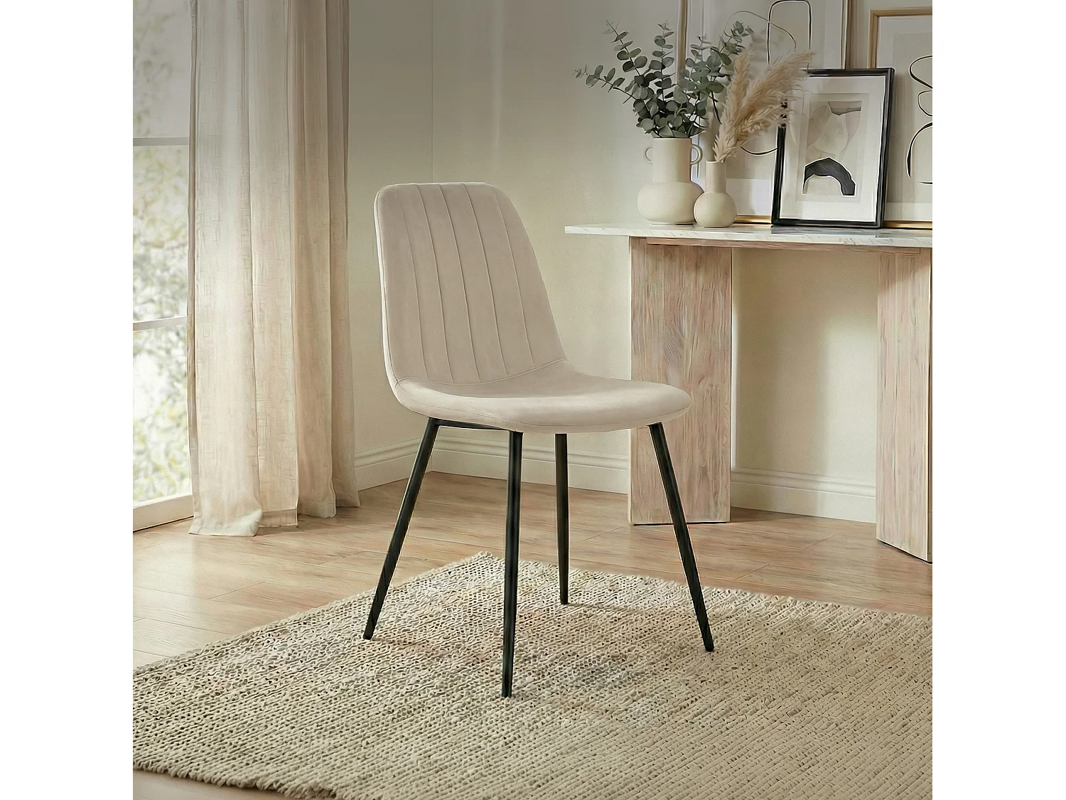 Cadeira de veludo acolchoada LUMO Bege pernas pretas